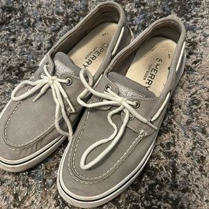 Mens size 9 USA Sperrys